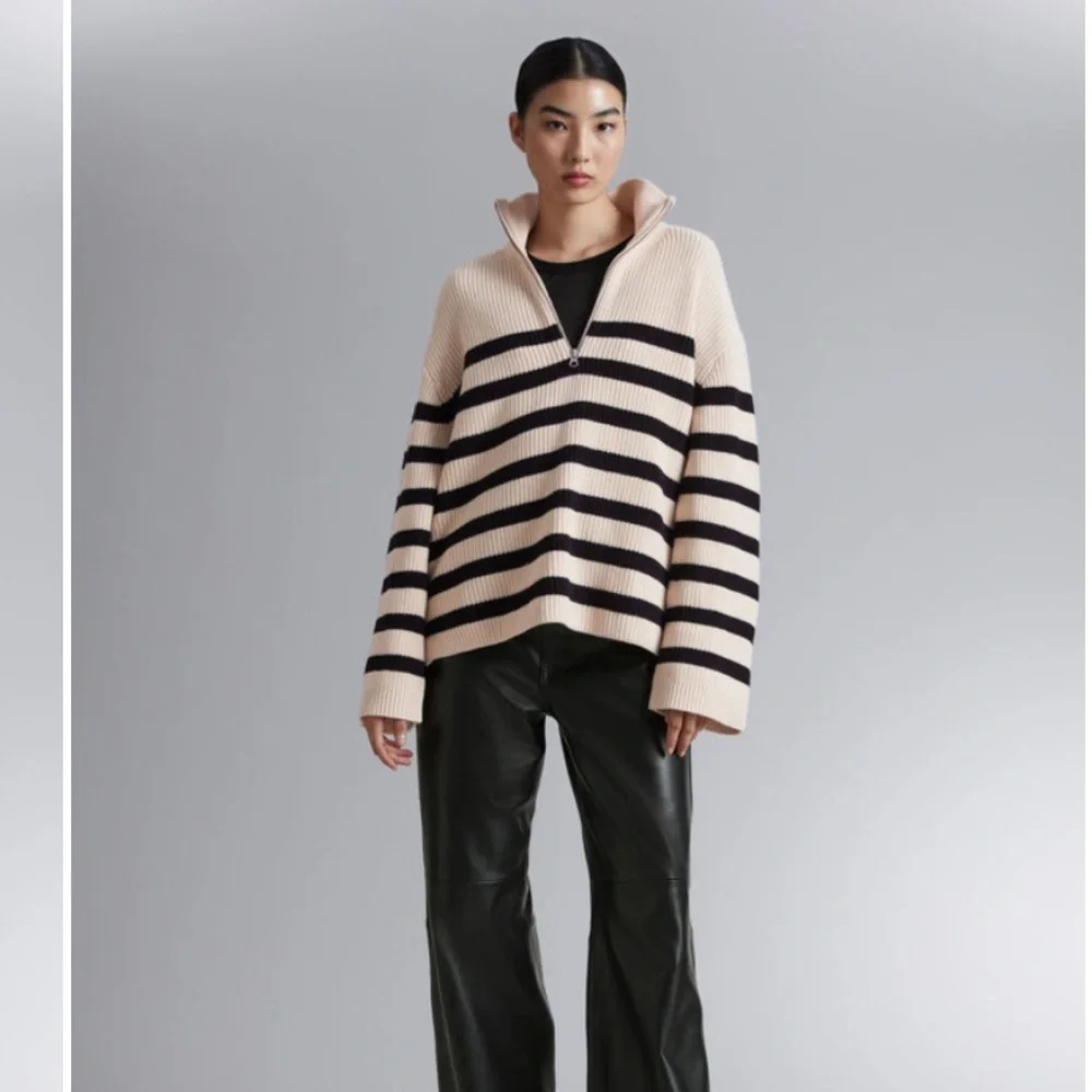 & Other Stories Knitted half-zip sweater  ribbed texture. Cream & Black Size XS - Picture 3 of 13